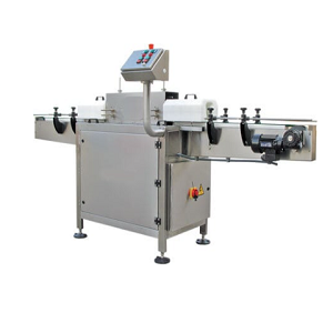 Otočné oplachovacie zariadenia pre sklenené fľaše a zaváraninové poháre